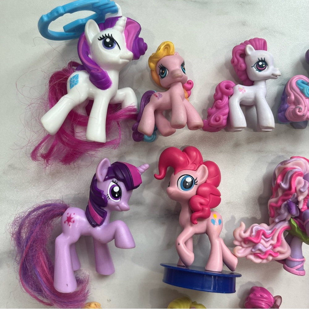 My little pony mini figures - Picture 3 of 6
